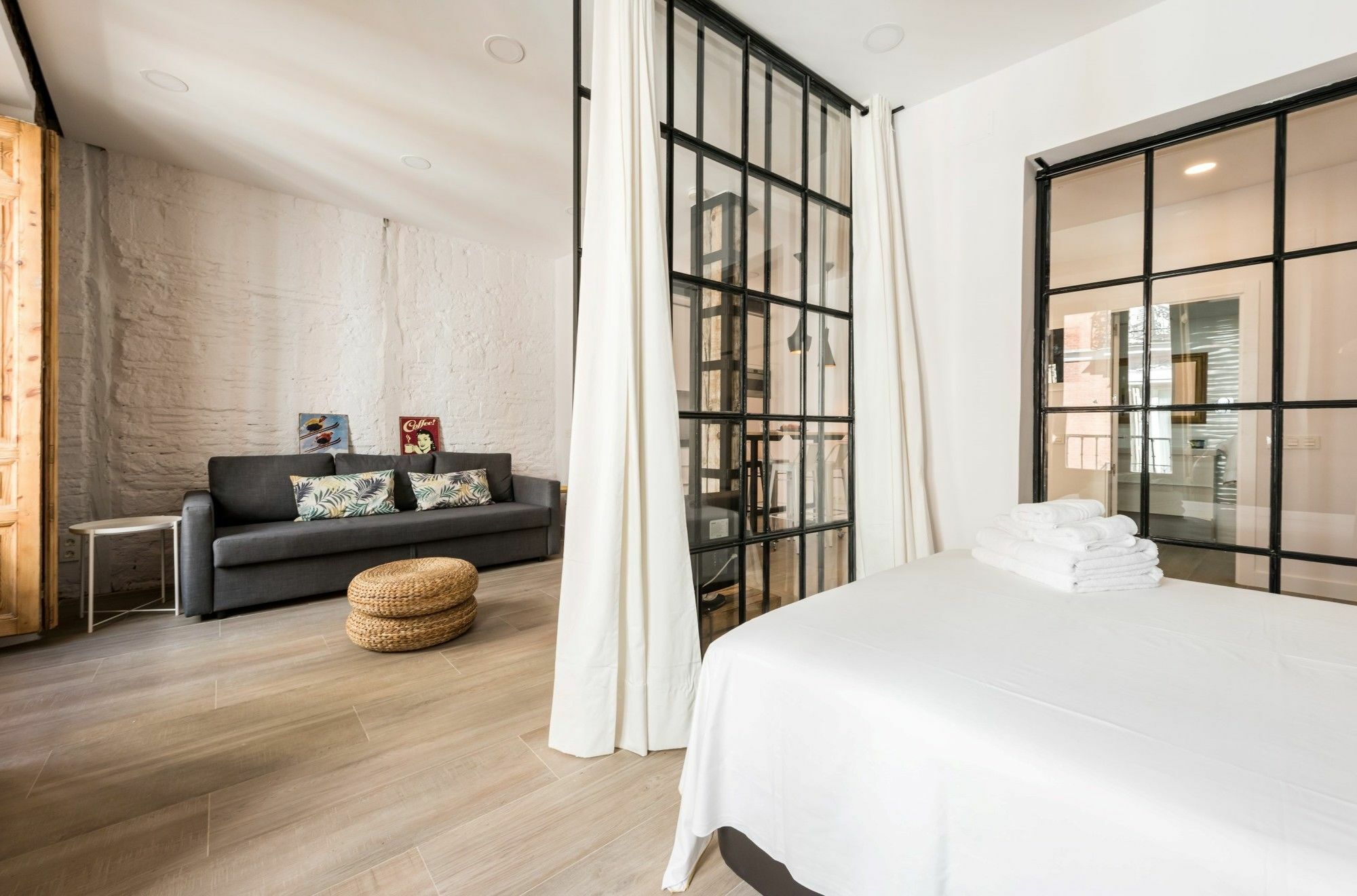 Hortaleza City Center Madrid Dış mekan fotoğraf